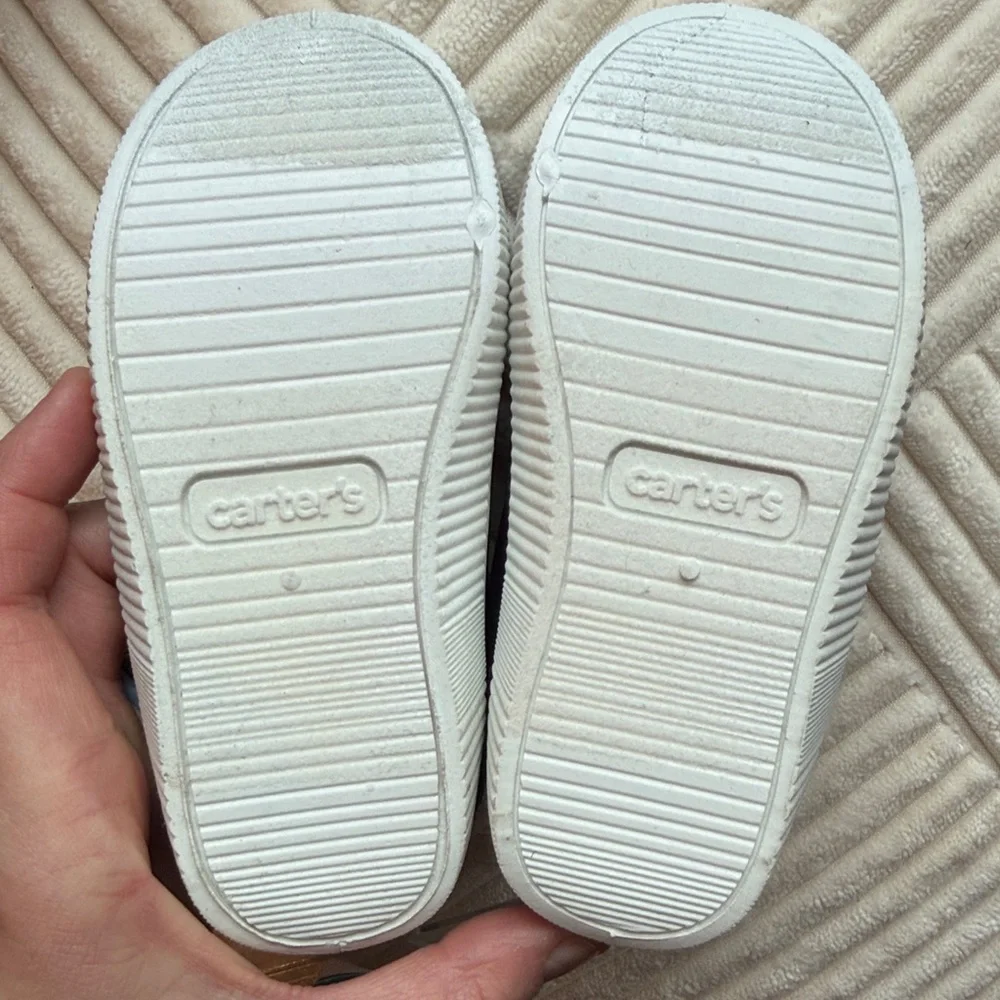 ✨$12✨🦕 NWT Carter’s Toddler Water Shoes | Dino Print | Size 6